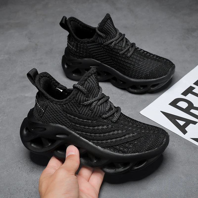 New Mesh Kids Running Shoes Outdoor Youngsters Teens Casual Walking Student Fashion Sneakers Breathable Soft Children Sports