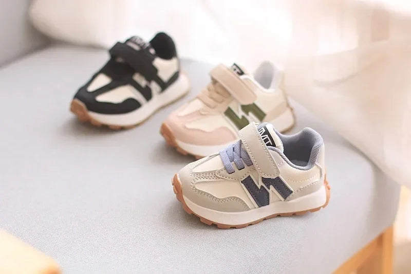 Children's Sports Shoes Toddler Breathable Non Slip Comfort Sneakers Lightweight Hook and Loop Soft Sole Running Casual Shoes