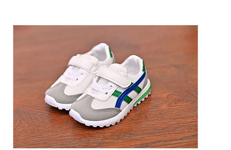 Fashion Mesh Breathable Children Sports Shoes Boys Girls Non Slip Casual Running Shoes Kids Hook and Loop Lightweight Sneakers