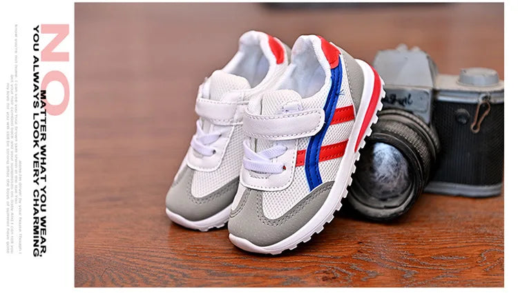 Fashion Mesh Breathable Children Sports Shoes Boys Girls Non Slip Casual Running Shoes Kids Hook and Loop Lightweight Sneakers